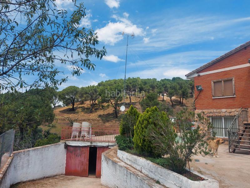 Foto 519a5113-6be7-46b6-a698-3bac791f2ce1. Chalet ocasión inmejorable para comprar un chalet independiente en urbanización (madrid). tanto el chalet, construido en en Navas del Rey
