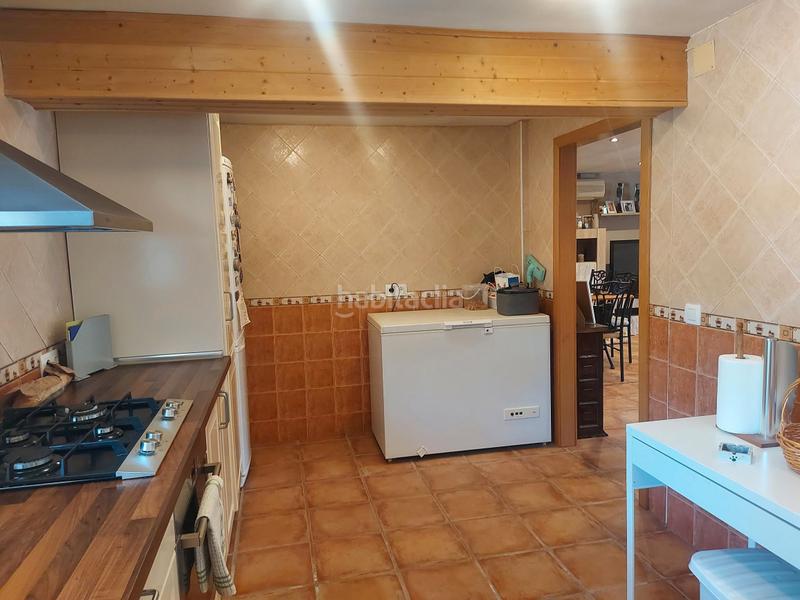 Foto 858b7427-44f6-473e-8083-269461176663. Chalet ocasión inmejorable para comprar un chalet independiente en urbanización (madrid). tanto el chalet, construido en en Navas del Rey