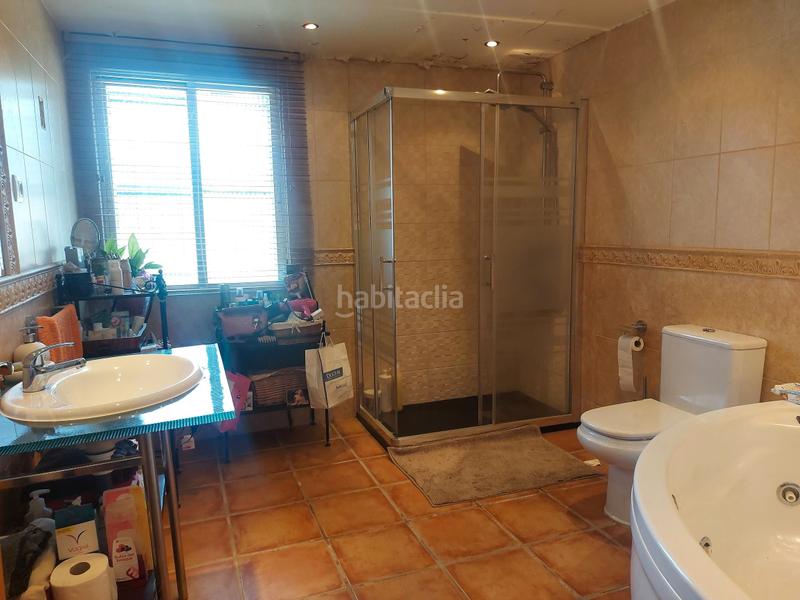 Foto 9e61a10e-1994-49f0-9544-3c5bbc0b5c4e. Chalet ocasión inmejorable para comprar un chalet independiente en urbanización (madrid). tanto el chalet, construido en en Navas del Rey