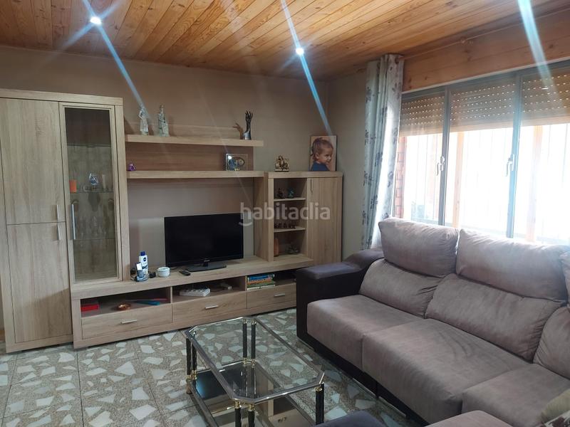 Foto a57743b8-7db9-438e-af4b-a419c5e1b56b. Chalet ocasión inmejorable para comprar un chalet independiente en urbanización (madrid). tanto el chalet, construido en en Navas del Rey