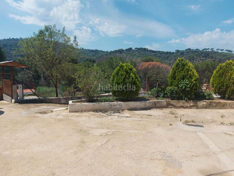 Foto b0d78c7c-12d8-4183-886b-c05243fc1b98. Chalet ocasión inmejorable para comprar un chalet independiente en urbanización (madrid). tanto el chalet, construido en en Navas del Rey