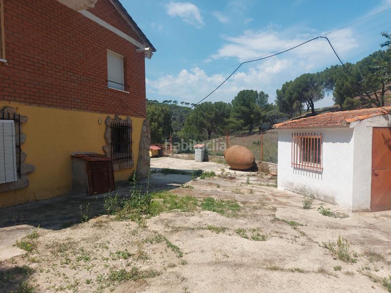 Foto dc99e4b1-69df-4d4d-9952-6b2ba395e436. Chalet ocasión inmejorable para comprar un chalet independiente en urbanización (madrid). tanto el chalet, construido en en Navas del Rey