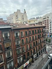 Appartement en Universidad-Malasaa. Maravillosa vivienda reformada en pleno corazn de madrid