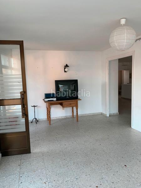 Foto 3bc9fc6d-1b03-4bf5-8dbf-9623ec6775c4. Local comercial a Adrada (La)