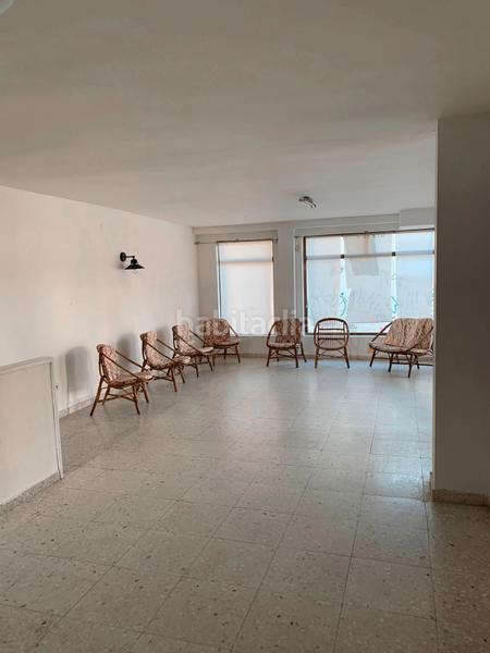 Foto b98bfd9d-57f7-405b-ba70-e6268ff14fd4. Local comercial a Adrada (La)