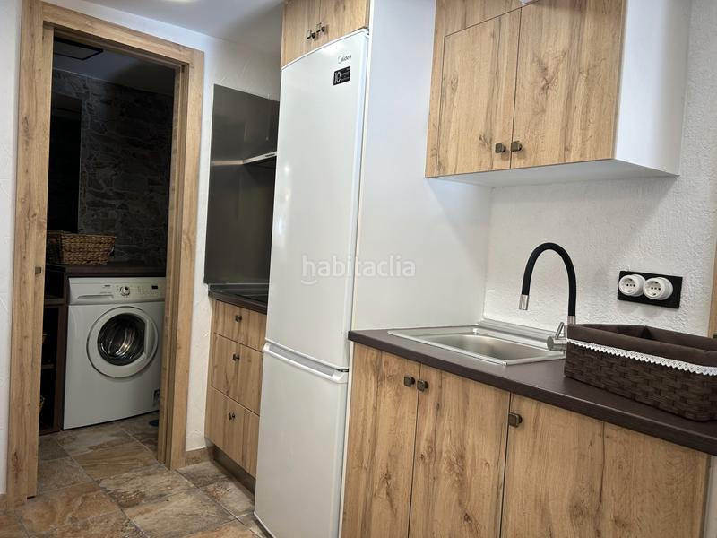 Foto adf3e138-1417-46bf-97a2-e6ad72605bb6. Casa adosada precioso apartamento reformado y amueblando en el centro en Navas del Rey