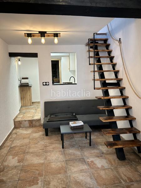 Foto b359b678-a573-4883-b1f9-88633f2059ce. Casa adosada precioso apartamento reformado y amueblando en el centro en Navas del Rey