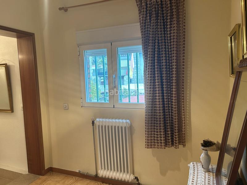 Foto 7b526d13-6a58-47e2-9d22-3341e8368240. Casa aparellada amb xemeneia calefacció aparcament a Navas del Rey