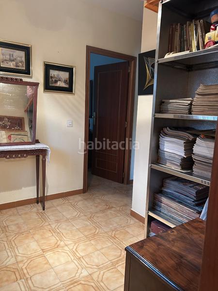 Foto 8cd28cd7-d688-4a4a-be3b-ed000bf19970. Casa aparellada amb xemeneia calefacció aparcament a Navas del Rey