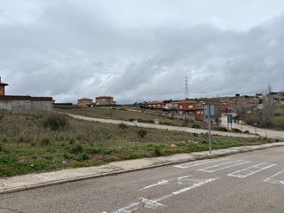 Wohngrundstück in Méntrida. Maravillosa parcela urbana en los altos de méntrida en una ubica
