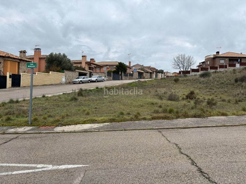 Foto 4255bad8-170e-4e30-b150-5588077beedf. Terreny residencial a Méntrida