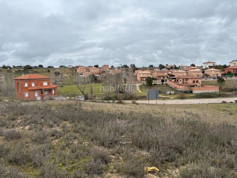 Foto 64101471-3b6a-46f8-90ba-3b63ce4f5e56. Terreny residencial a Méntrida