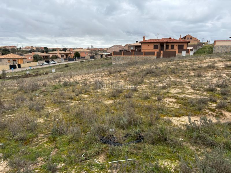 Foto c57712e3-5d18-4074-85a2-ae0dd0cf8d46. Terreny residencial a Méntrida