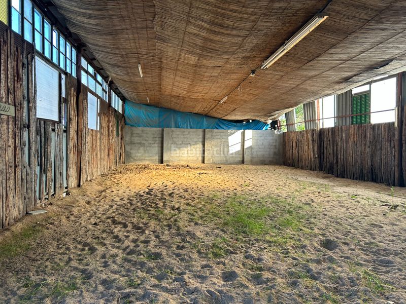 Foto 91a47a73-b2a7-45a4-baf4-bfbd9b54d9f3. Masia amb xemeneia calefacció piscina a Navas del Rey