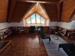 House  Avinguda del montseny. Unica