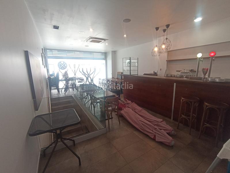 Foto 5a7d6f3a-ecad-4b30-abb5-3170a984f87f. Geschäftsraum in Centre Vic