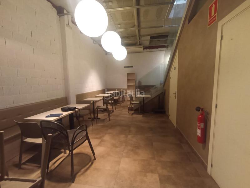 Foto bdd25d46-dd61-4cd0-ab67-a288e46747a0. Geschäftsraum in Centre Vic