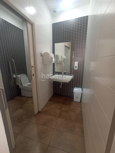 Foto de957ef4-8ecf-4726-bbd2-0de0b71ec0bd. Geschäftsraum in Centre Vic