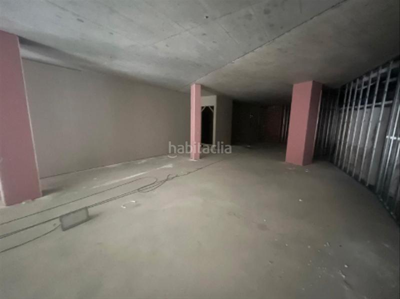 Foto 439eb2ed-8773-4497-82ae-5a04b72d19f9. Lloguer local comercial a Centre Vic