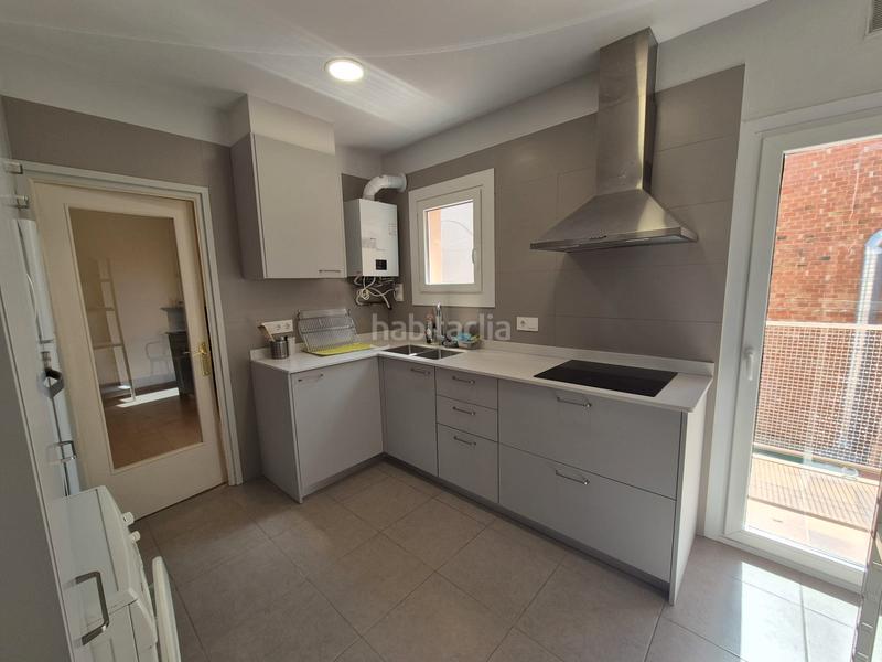 Foto c47c6b4c-7d76-485c-a153-b8d2893ba324. Rent flat with heating in Estadi-Santa Anna Vic