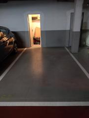 Parking voiture  Carrer eix onze de setembre. Plaça d'aparcament i traster a vic!