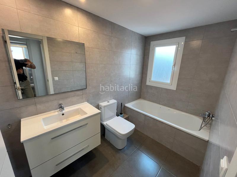 Foto aaa1aa4c-3958-4448-9bfc-6e7def0af9e3. Alquiler piso todo exterior en Nord Vic