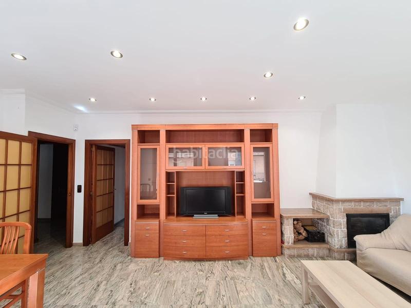 Foto f8346bd7-85fe-4bbf-bce6-9b4383c50001. Flat with heating in Estadi-Santa Anna Vic