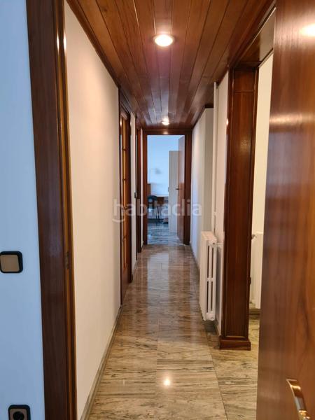 Foto 8727cd6c-52b2-4d71-9e22-c07f454a3728. Piso en Estadi-Santa Anna Vic