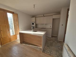 Appartement  Carrer de l'historiador ramon d'abadal i de vinyals. Pis reformat  i gran qualita d' acabats