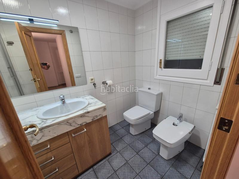 Foto 4fd8ecda-3641-4b45-8ae3-ca9c4302561e. Alquiler piso en Centre Vic