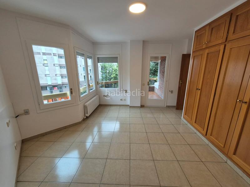 Foto cdb8e182-48bc-48f4-be03-528b4e5541bf. Alquiler piso en Centre Vic