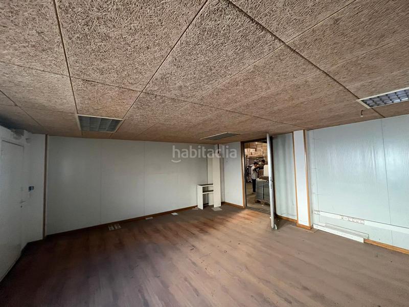 Foto da79269a-c8cc-45a6-bb98-ee3bde270235. Rent industrial building with heating in Manlleu