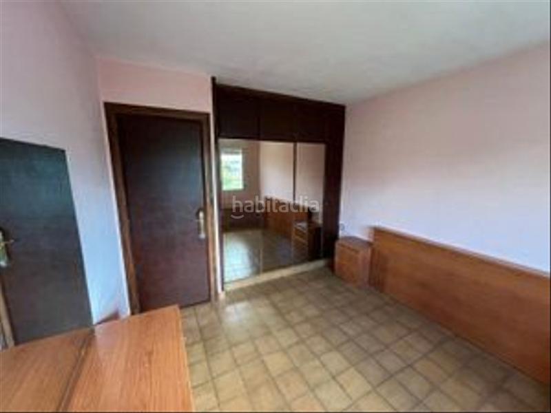 Foto 68b6df1c-5ab5-460f-b4b4-a635a402d8f7. Casa a schiera con camino riscaldamento parcheggio in Vic