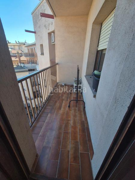 Foto 5474b948-8faf-4c28-bf58-8c3c850c5c5b. Attique avec cheminée chauffage dans Nord Vic