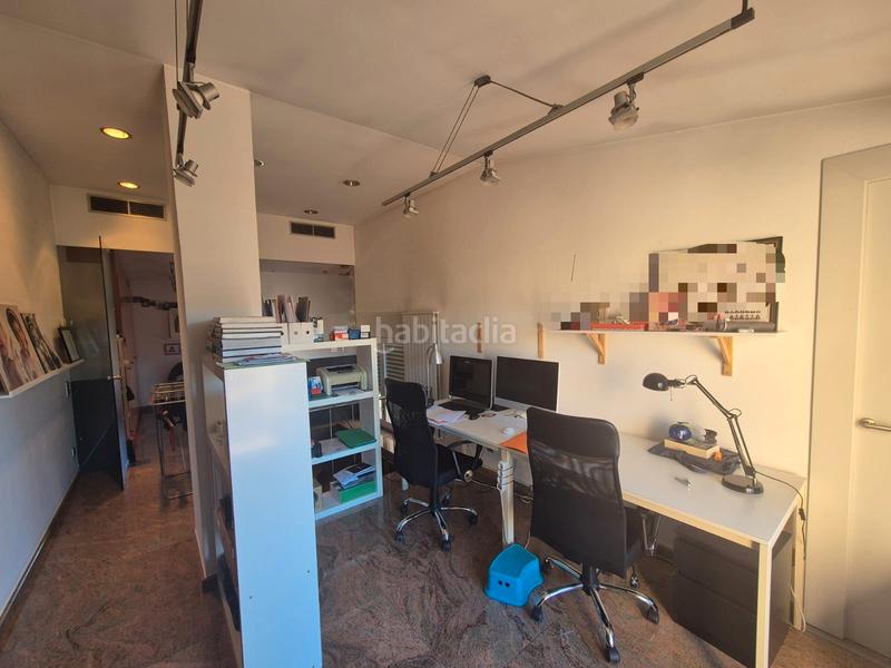 Foto fe33f18d-e3ee-40eb-9a12-36a6f1edece5. Attique avec cheminée chauffage dans Nord Vic