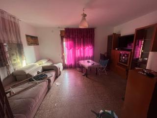 Piso en Taradell. Pis per reformar cantoner