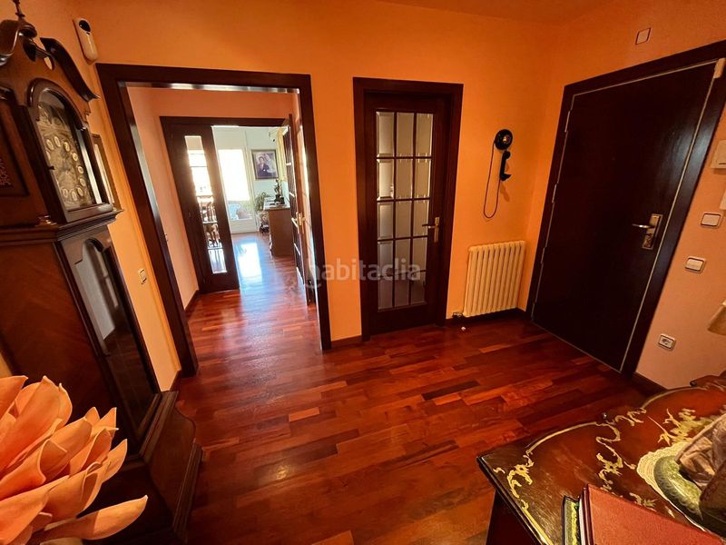 Foto ad1405f4-6b42-4249-a353-0f1c7b5e4502. Piso en El Sucre-El Nadal Vic