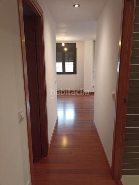 Foto 2da7fd85-1bdc-45cd-8804-bab7f7753bc0. Pis amb calefacció aparcament a El Sucre-El Nadal Vic