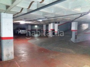 Foto 6b78a3b5-7130-4454-a102-bbb253531894. Aparcament cotxe a Nord Vic