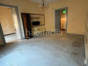 Foto 7afbc8c8-309a-4fe5-8855-19e58f898f6d. Pis a Centre Vic