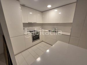 Foto e9968888-a73c-4c27-ba3f-a7e82f482ea0. Pis amb calefacció aparcament a Centre Vic