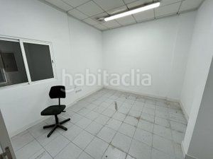 Foto e637e22c-609a-4b47-a8a8-e0c57b696a1f. Local comercial a Estadi-Santa Anna Vic