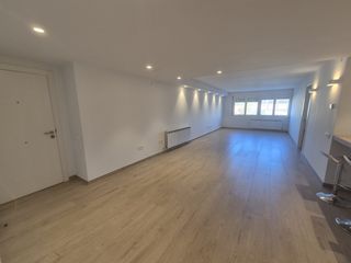 Flat in Ronda de Francesc Camprodon 33