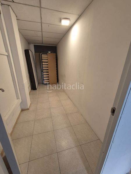 Foto c06b7654-ea9a-4c10-a04d-8aebef4c7c0d. Local comercial amb calefacció a Centre Vic