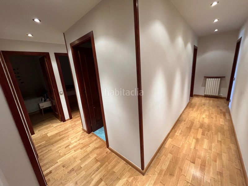 Foto b64d6a2a-7661-45ba-b5df-ffb52add775c. Pis amb calefacció aparcament a Nord Vic