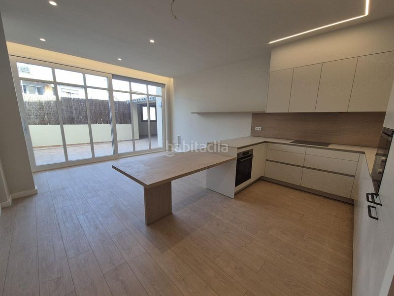 Foto 127eea5b-8844-4313-80e9-6c1b33228c08. Duplex con riscaldamento in Centre Vic