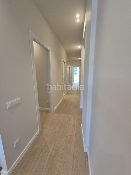 Foto 1c9fb9dd-26f9-4b33-8470-8bd78b566cc0. Duplex con riscaldamento in Centre Vic