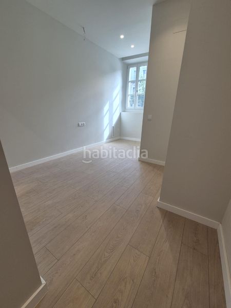 Foto ec7d7ddc-0ee4-425f-9506-849d8412f3fb. Duplex con riscaldamento in Centre Vic