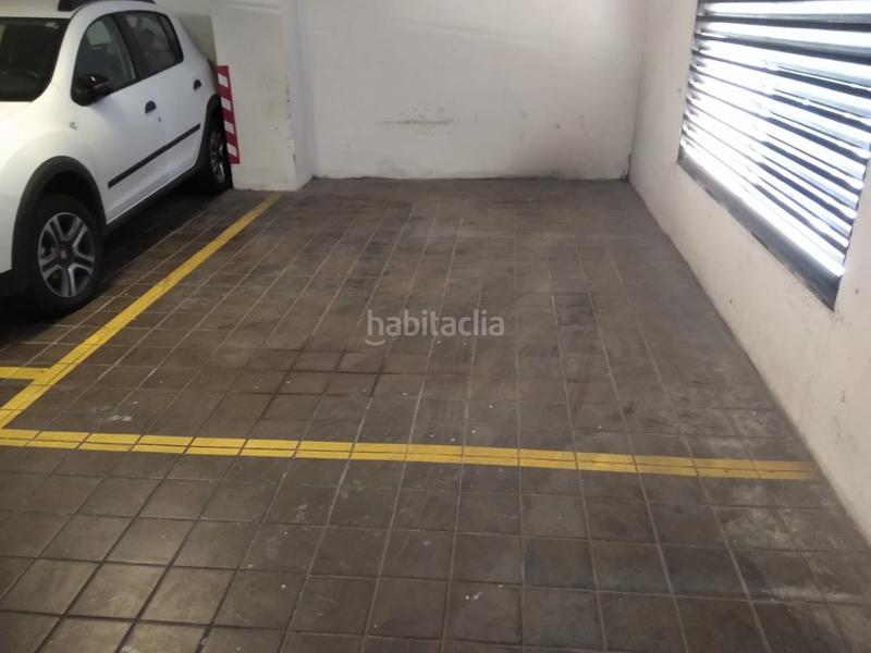 Foto fda73d6e-7b0f-44cc-949b-4fd0c678adf2. Autoparkplatz in Putget - Farró Barcelona