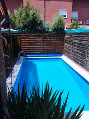 Casa adossada  Calle de moratn. Chalet adosado con piscina propia en velilla